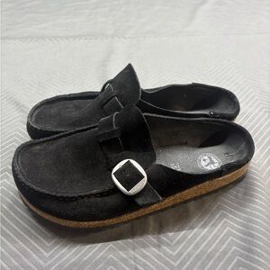 Birkenstock Women’s Buckley Black Suede Clogs Size EU 38
